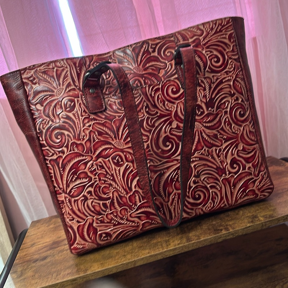 Patricia Nash purse NWT